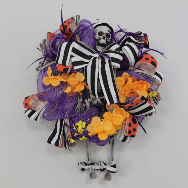 Halloween Purple Skull Wreath