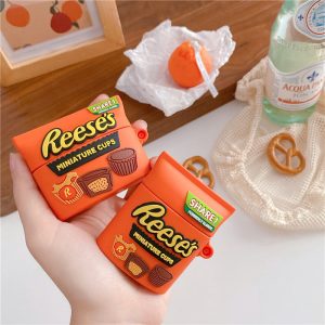 Reese'S Cartoon Airpods Protector