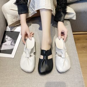 Cut Out Design Flat Mules