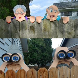 Fence Decoration Nosy Old Man And Lady Garden Yard Art