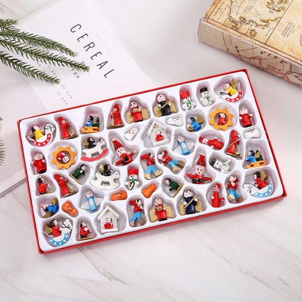 48Pcs Santa'S Runners Wooden Decoration Set