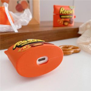 Reese'S Cartoon Airpods Protector